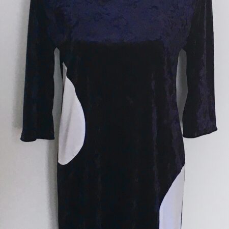 ROBE DROITE Réf. A039