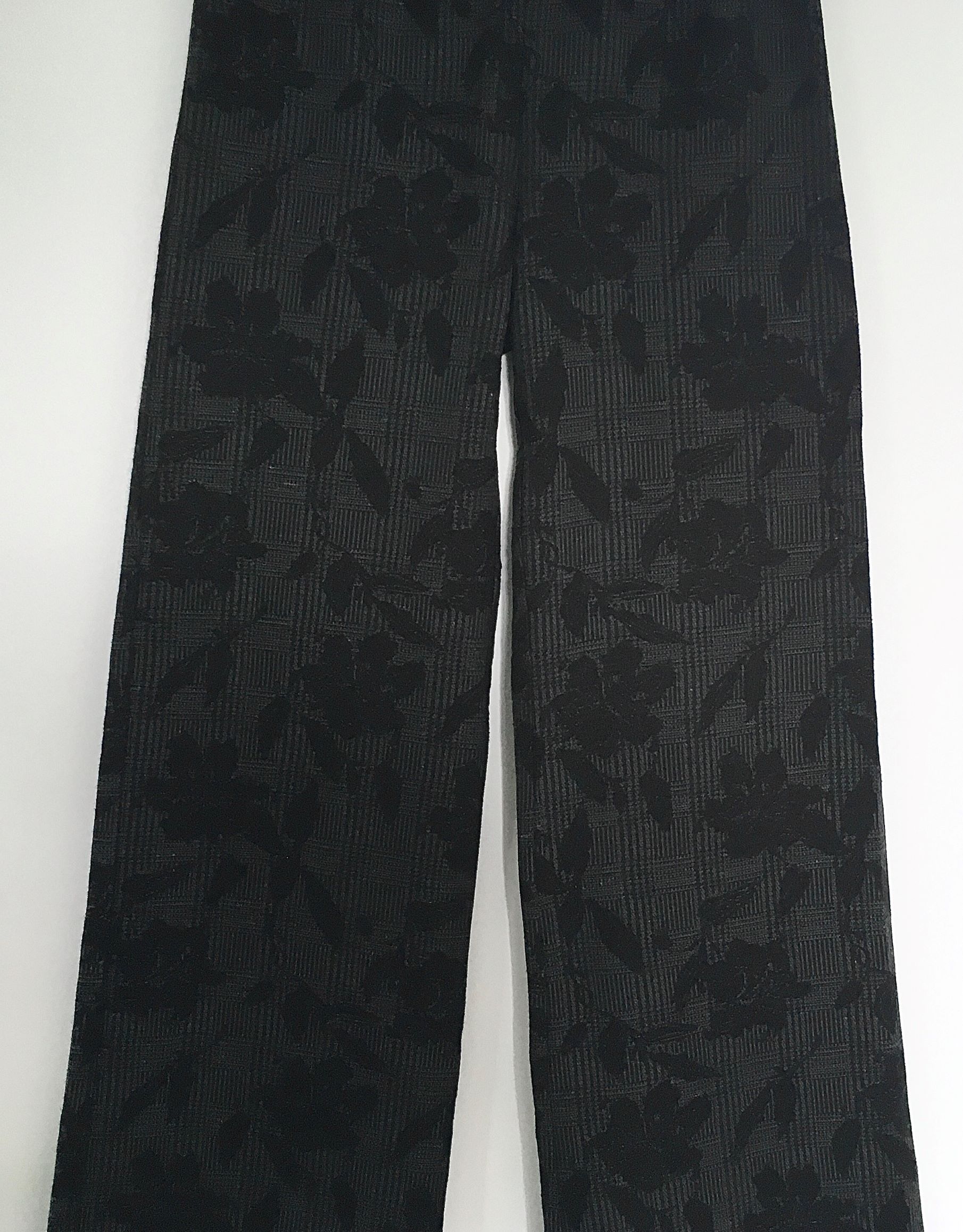 PANTALON Réf. J023